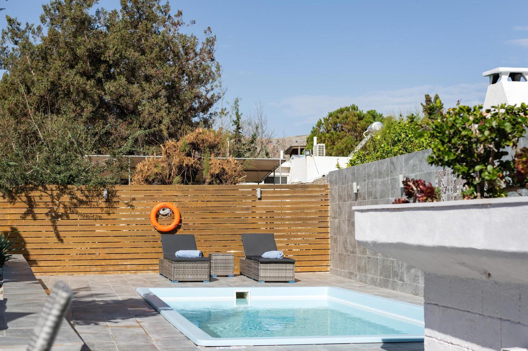 Villa Perla Lardos Luaran gambar